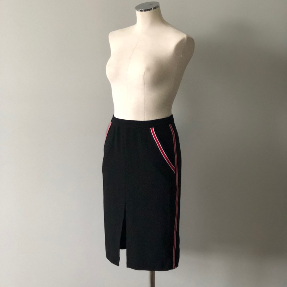 Small Sporty Pencil skirt